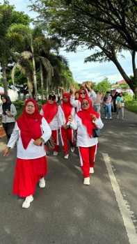 Gerak Jalan Anti Mager dalam Rangka HUT PGRI dan HGN th. 2024